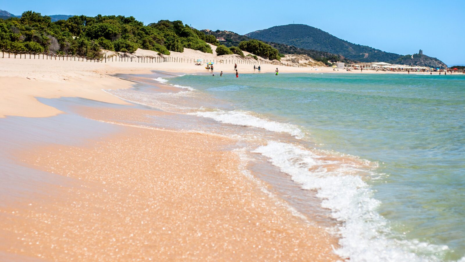 Sardegna, splendida spiaggia di Su Giudeu, a Domus de Maria, Ita
